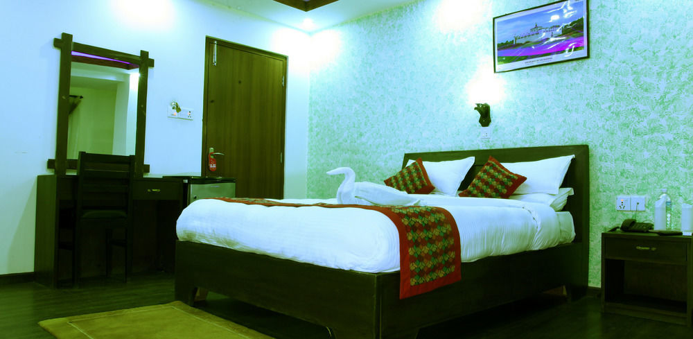 Oyo 153 Aster Hotel Nepal Катманду Екстер'єр фото