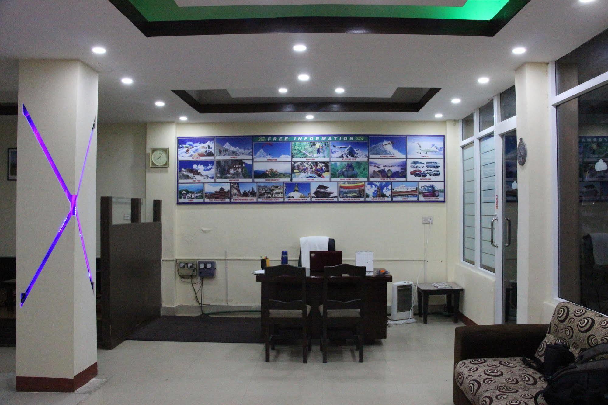 Oyo 153 Aster Hotel Nepal Катманду Екстер'єр фото