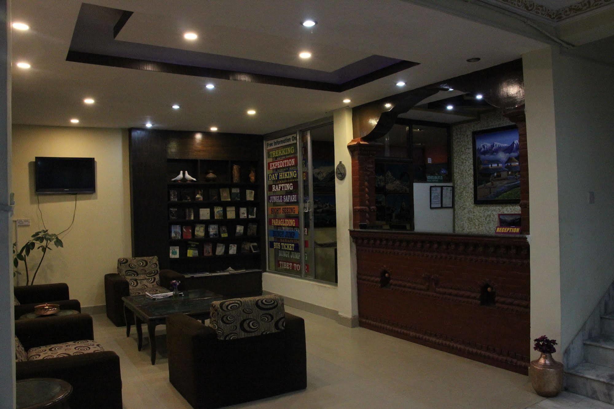Oyo 153 Aster Hotel Nepal Катманду Екстер'єр фото