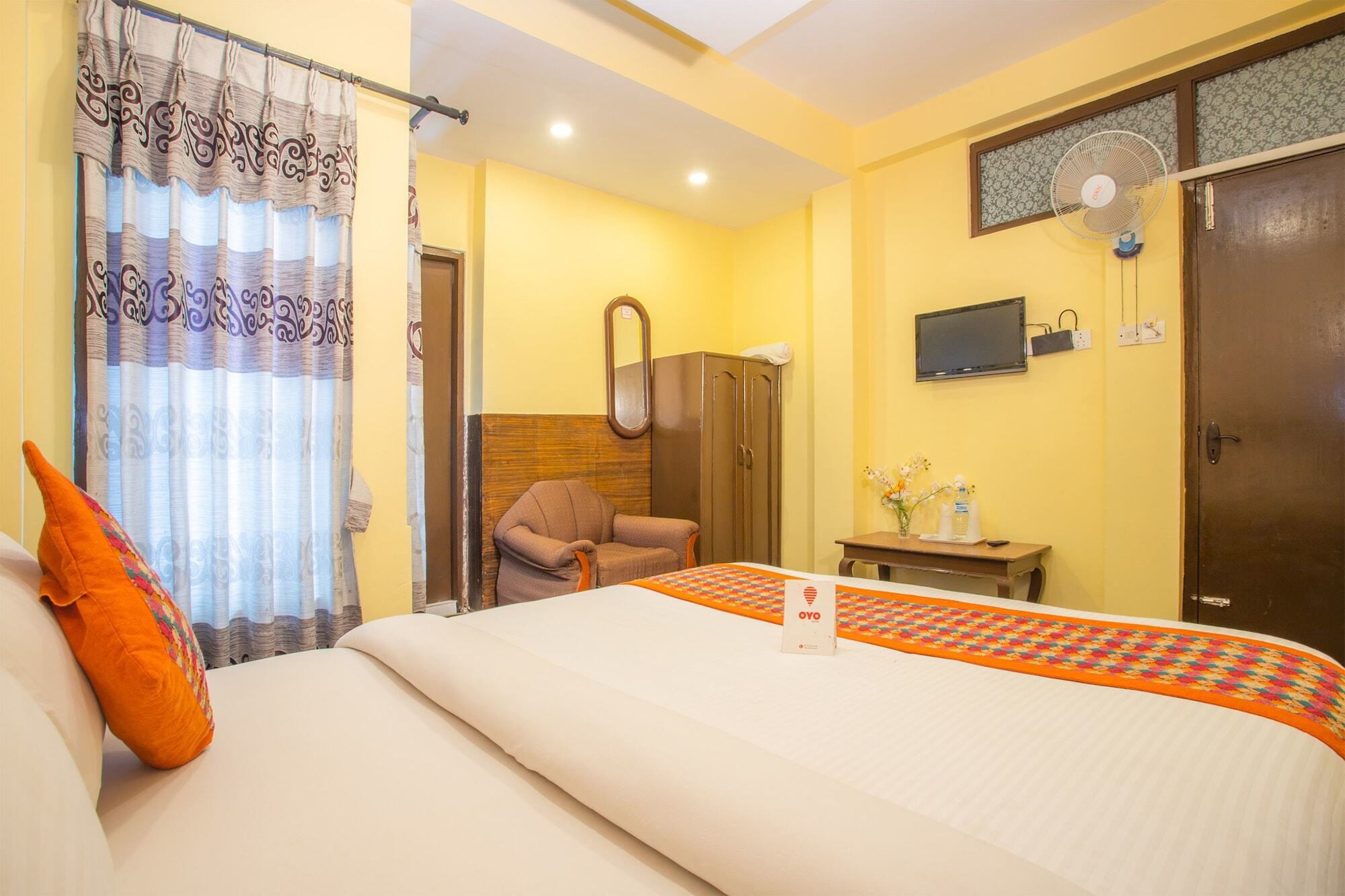 Oyo 153 Aster Hotel Nepal Катманду Екстер'єр фото